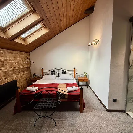 Hotel Plzensky Dvur 4*
