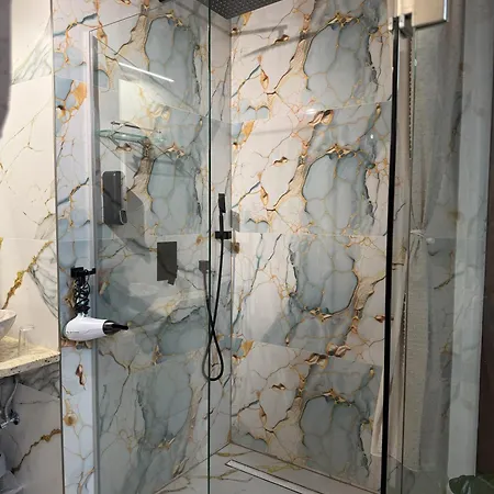 호텔 Plzensky Dvur Frýdek-Místek