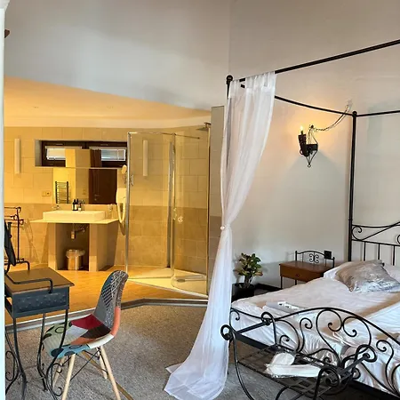 Plzensky Dvur 4*